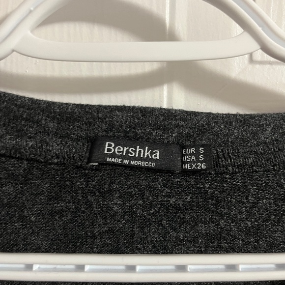 Bershka Gray Sweater - Picture 2 of 2